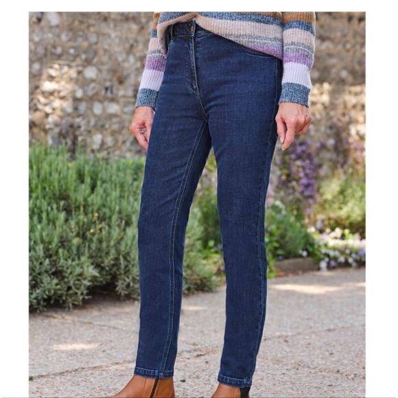 2097 NWT Woolovers Straight Jeans Size US 12 - Picture 1 of 9